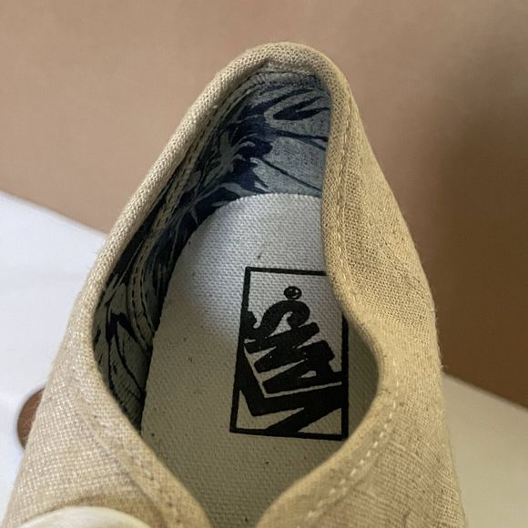 Shoes - Vans Unisex Beige Low Top Trainers Shoes Size UK 6.